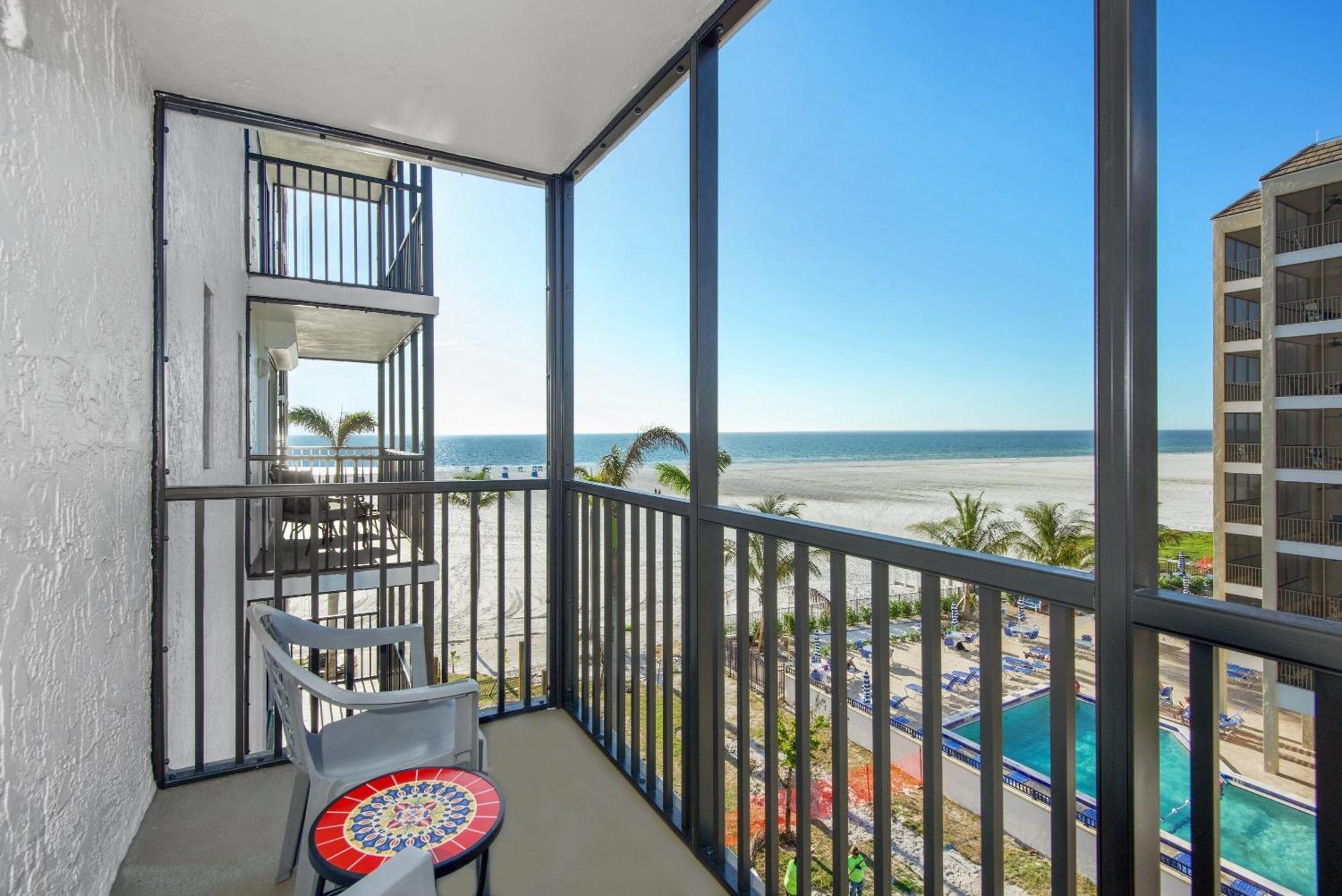 Island Winds 521 By Sun Palace Vacations Apartment Fort Myers Beach Exterior photo